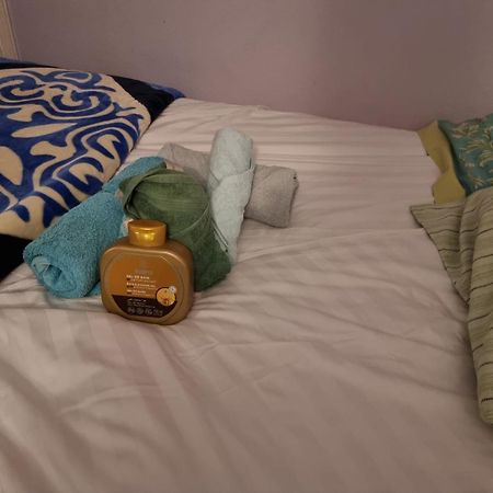 Ina-Olivia F5 A Massy Hotel Massy  Luaran gambar